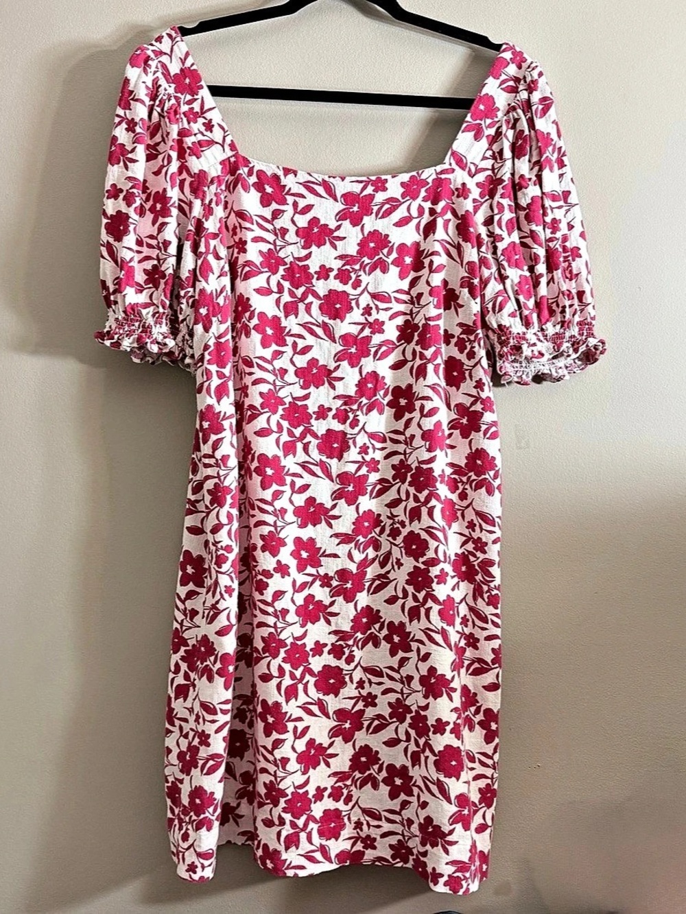 Draper James RSVP Floral Mini Dress in Red & White Large Like New